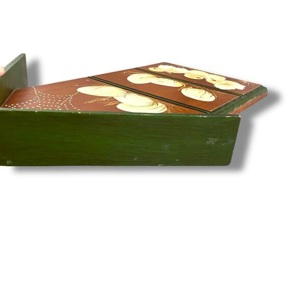 VTG Hand Painted Hen House Art Wooden Plaque Home Artist 1970s Eggs Chics - Picture 12 of 16